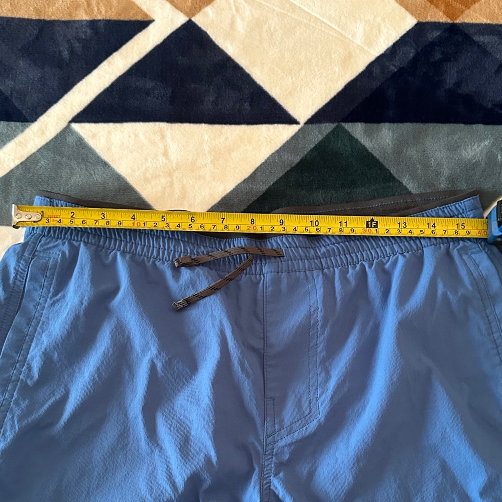 Kuhl Men's Vibrant Blue Shorts - Picture 5 of 5
